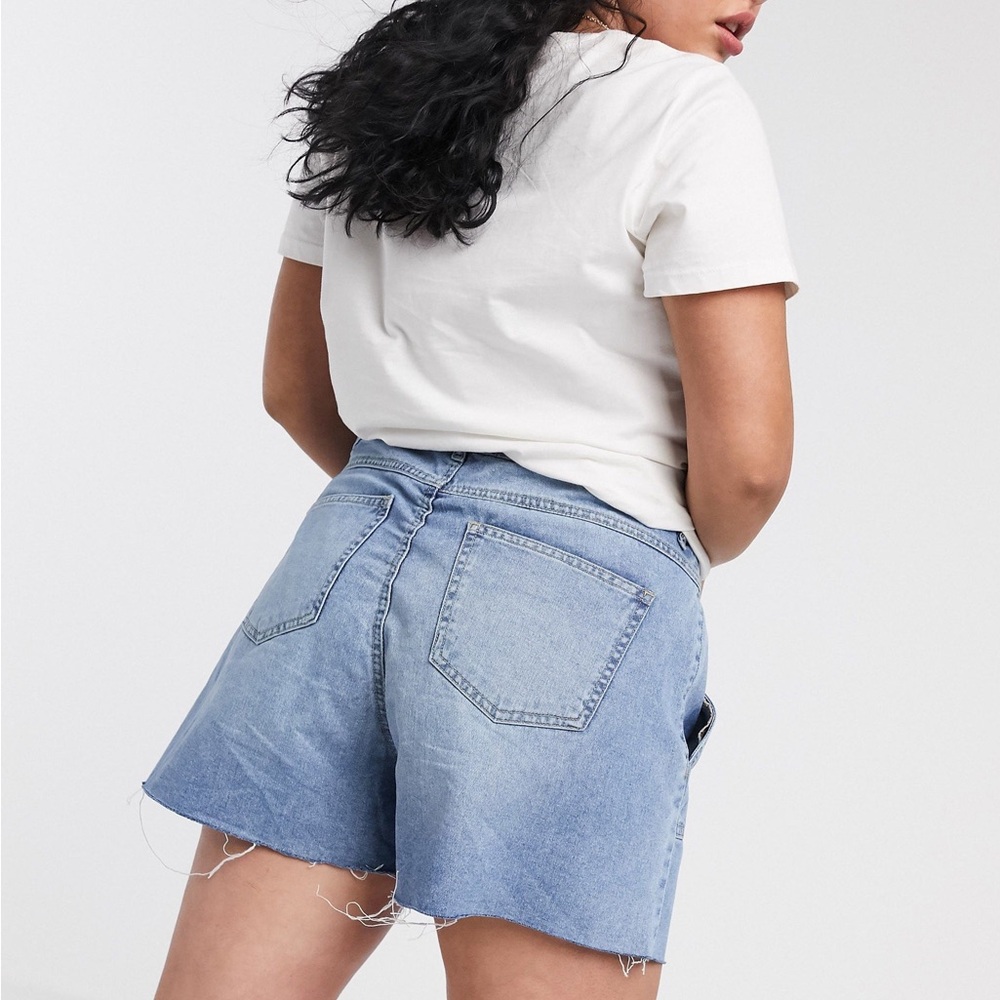 Urban Bliss Plus-Size Denim Shorts With Frayed Hem, NWT, UK Size 22